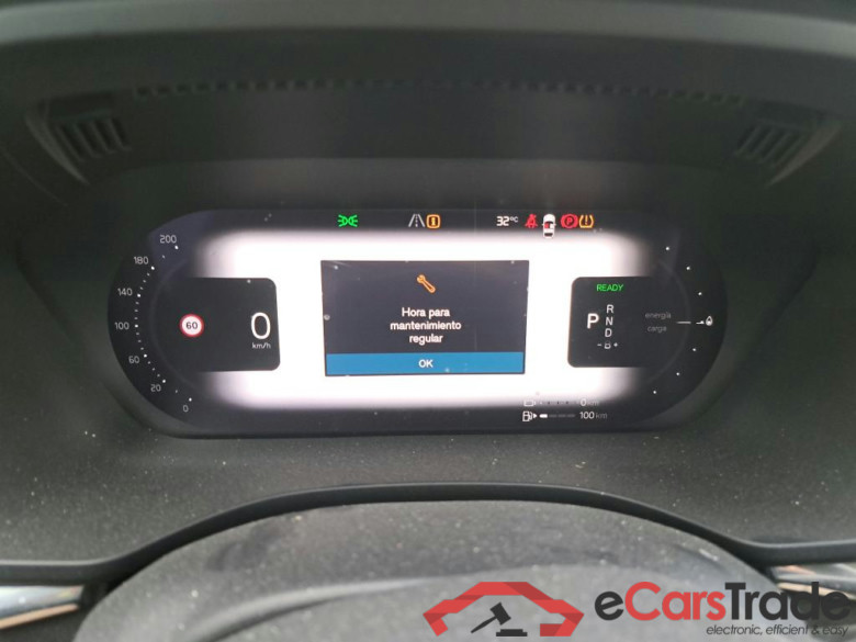 VOLVO XC60 / 2017 / 5P / todoterreno 2.0 T6 AWD Recharge Inscription Exp Auto #4
