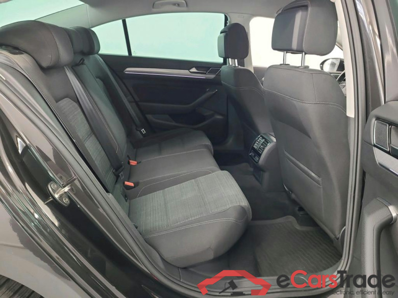 VOLKSWAGEN PASSAT DIESEL - 2019 1.6 TDi SCR Style Business DSG #6