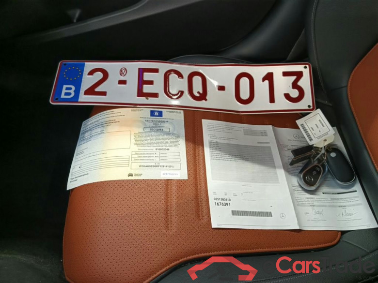 Mercedes-Benz C-Klasse Break C 300 e AMG Line 5d #4