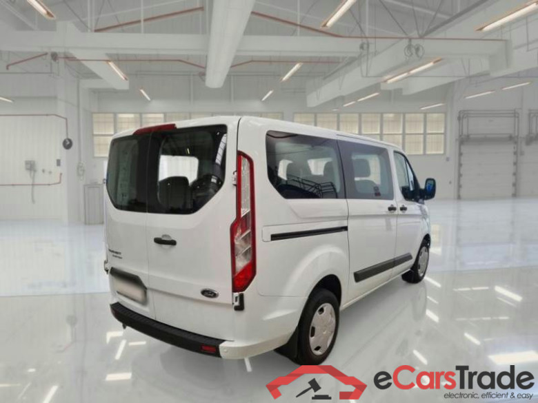 FORD TRANSIT CUSTOM / 2018 / 4P / COMBI 320 L1H1 TREND 2.0 ECOBLUE 130 CV AUTO #2