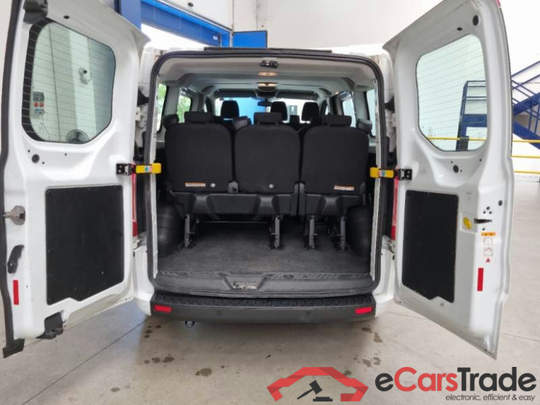 FORD TRANSIT CUSTOM / 2018 / 4P / COMBI 320 L1H1 TREND 2.0 ECOBLUE 130 CV AUTO #5