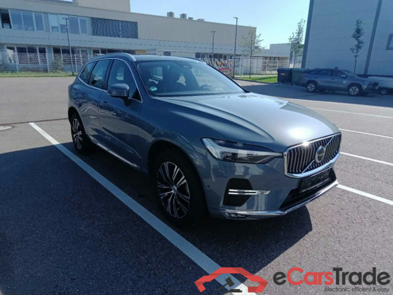 Volvo XC60 (03.2017->) DE - SUV5 B5 (Benzin) 2WD EU6d, Inscription Mild-Hybrid, (Facelift) 2021 - 2022