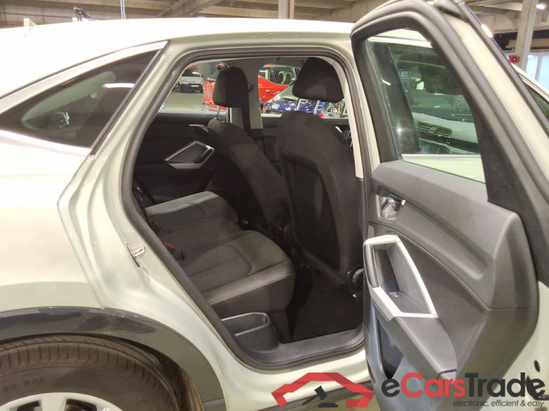 AUDI Q3 Sportback 2.0 35 TDI S TRONIC BUSINESS EDITION #5