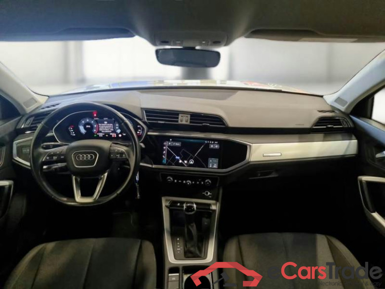 AUDI Q3 / 2018 / 5P / SUV 35 TDI S TRONIC BUSINESS #3