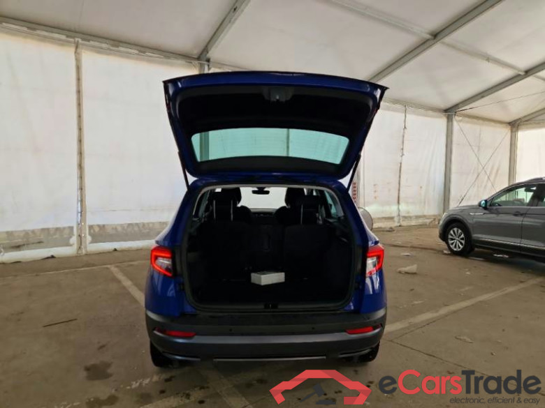 SKODA KAROQ / 2017 / 5P / SUV 1.6 TDI SCR S-TECH DSG #5