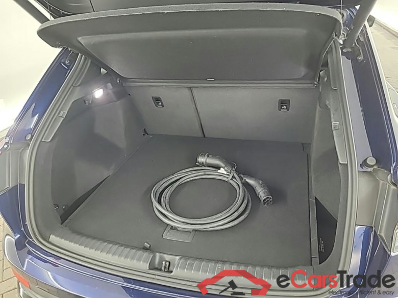 AUDI Q4 e-tron 35 e-tron Launch edition S Competition 5D 125kW #5