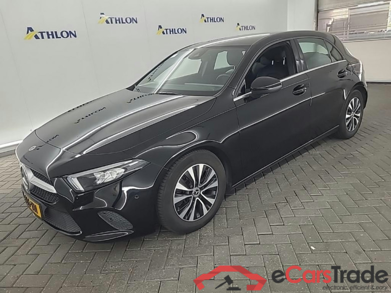 MERCEDES-BENZ A-klasse A 180 d 7G-DCT Business Solution 5D 85kW #1