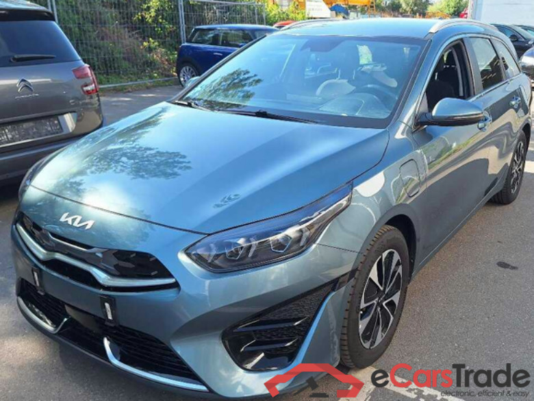 Ceed Sportswagon Plug-in Hybrid Vision 1.6 104KW AT6 E6d #1