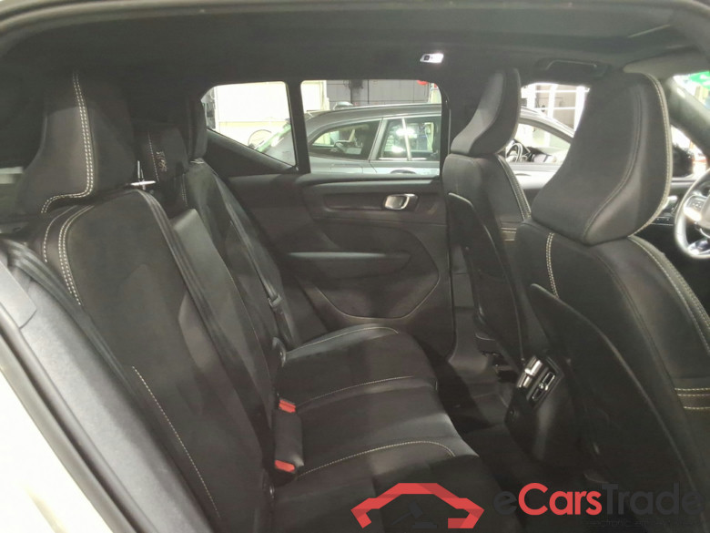 VOLVO XC40 1.5 T5 PHEV R-DESIGN DCT #5