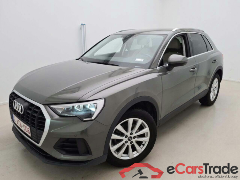 AUDI Q3 2.0 35 TDI BUS. ED. S-TRONIC #1