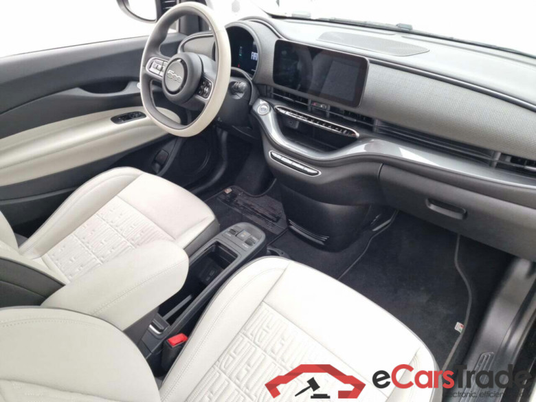 FIAT 500E LA PRIMA 42KWH #3