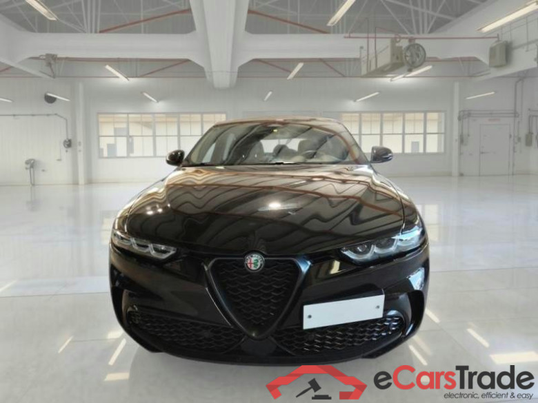 ALFA ROMEO TONALE / 2022 / 5P / SUV 1.5 160CV HYBRID TCT7 VELOCE #6