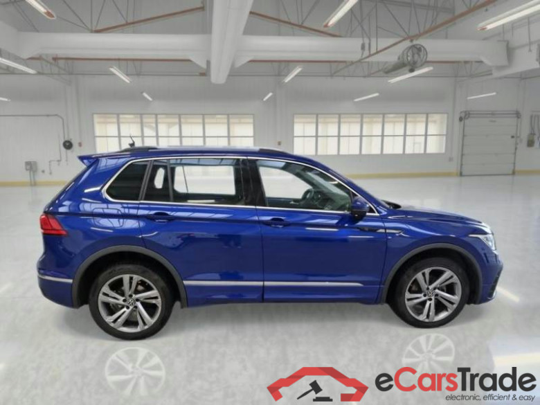 VOLKSWAGEN TIGUAN / 2020 / 5P / SUV 2.0 TDI SCR 110KW R-LINE DSG 4MOTION #6