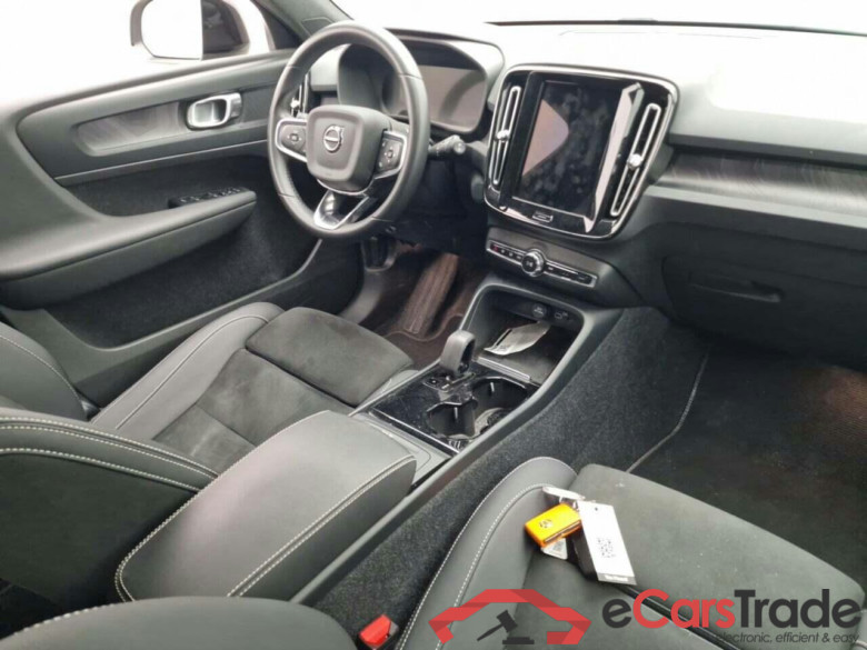 VOLVO XC40 Recharge Plus 70 kWh #3