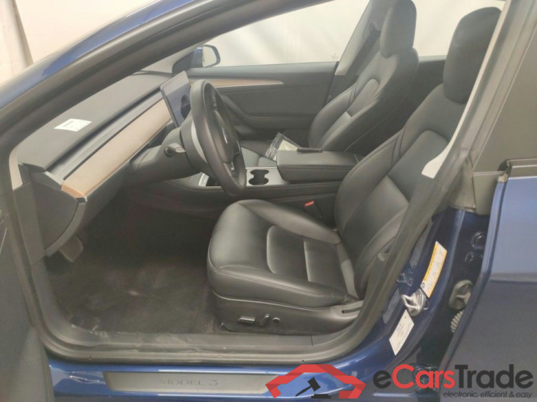 Tesla Model 3 Standard RWD Plus 4d #3