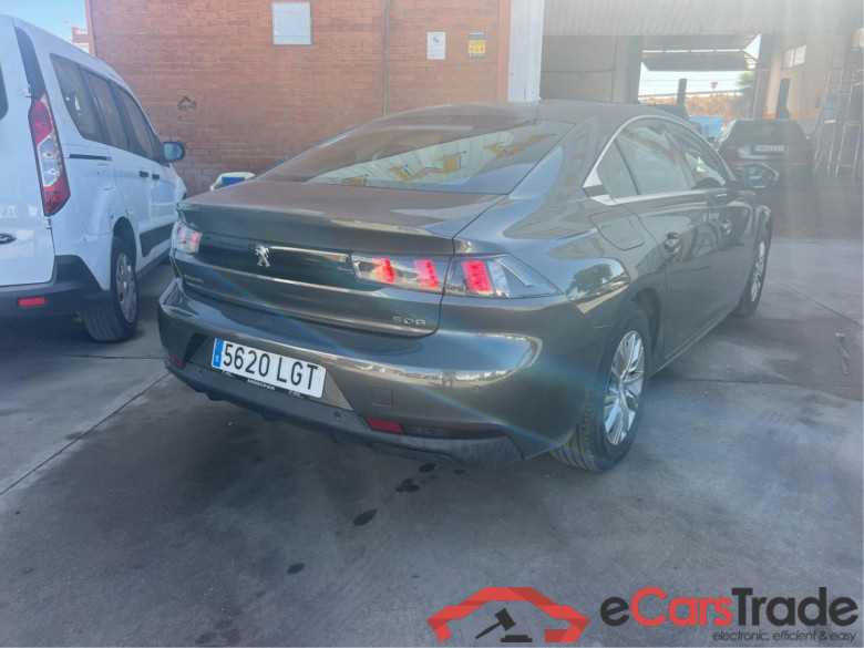 PEUGEOT 508 / 2018 / 5P / berlina con portón 5P Business Line BlueHDi 96kW S&S 6vel (AC) #2