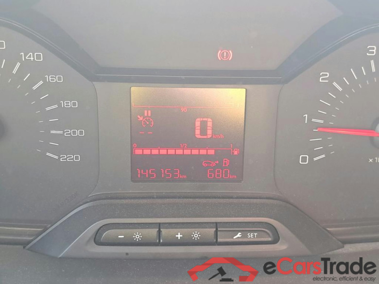 PEUGEOT Partner / 2018 / 3P / furgón derivado de turismo Pro Standard 600kg BlueHDi 73kW (AC) #5