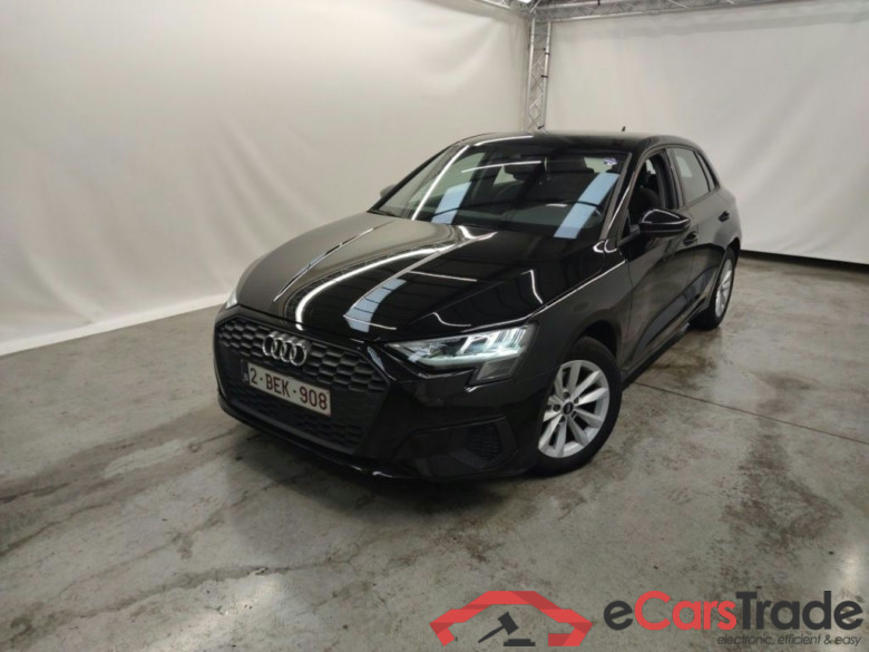 Audi A3 Sportback 2.0 30 TDi 85kW S tronic Business Ed. 5d #1