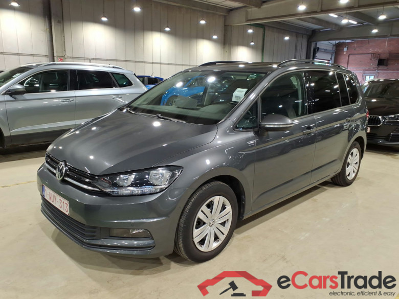 VOLKSWAGEN TOURAN DIESEL - 2015 1.6 TDi SCR Trendline DSG (EU6.2) STOCK