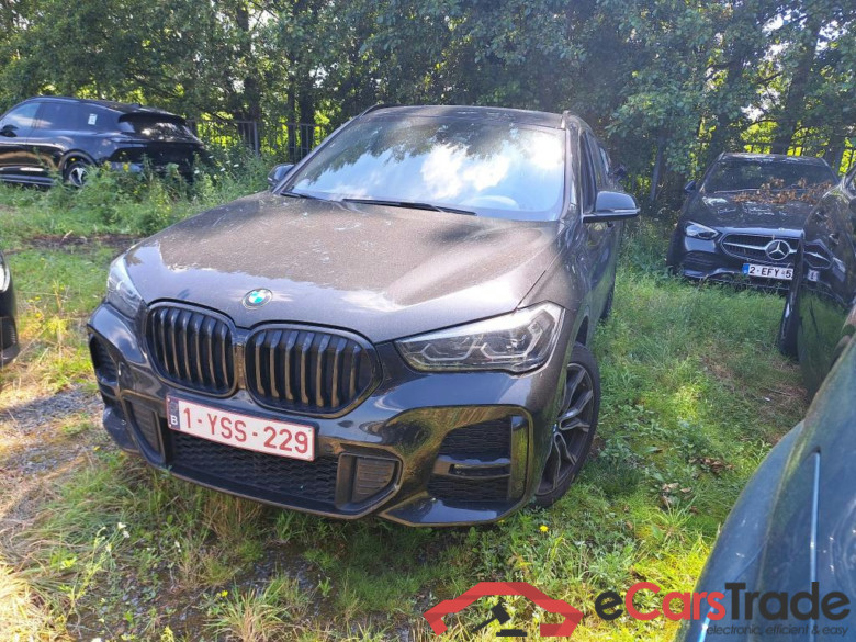 BMW - BMW X1 xDrive25e 220PK Business Edition M Sport & Pack Business Plus With Dakota Heated Seats & Travel & Comfort & Driving Assistant Plus & Harman Kardon & 19 Inch & Pano  * HYBRID *