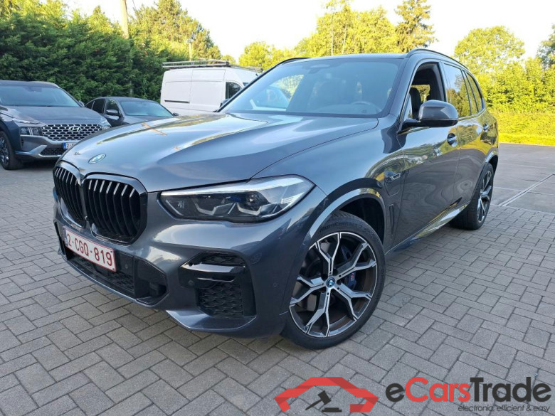 BMW - BMW X5 xDrive45e 394PK M Sport With Vernasca Leather & Innovation With Head Up & Driving Assistant & Parking Assistant Plus & 21 Inch Alloy & Pano  * HYBRID * #1