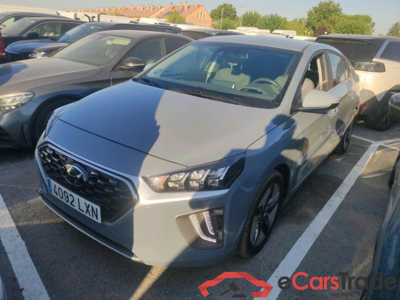 HYUNDAI IONIQ / 2019 / 5P / berlina con portón 1.6 GDI HEV Tecno DCT #1