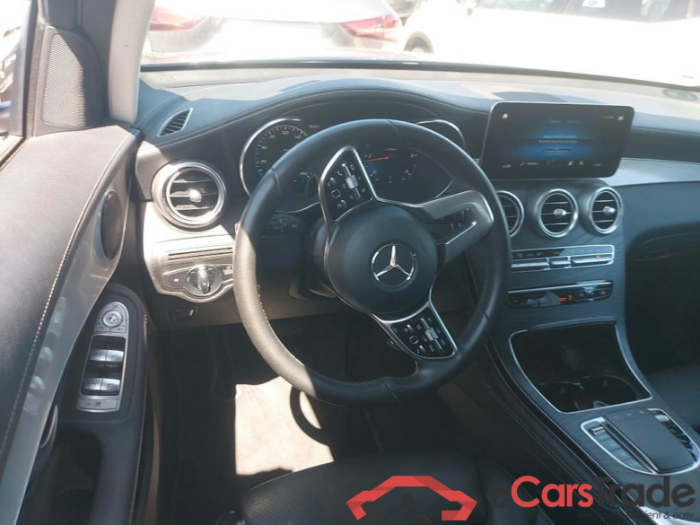 MERCEDES-BENZ Clase GLC / 2019 / 5P / todoterreno GLC 200 d 4MATIC #3