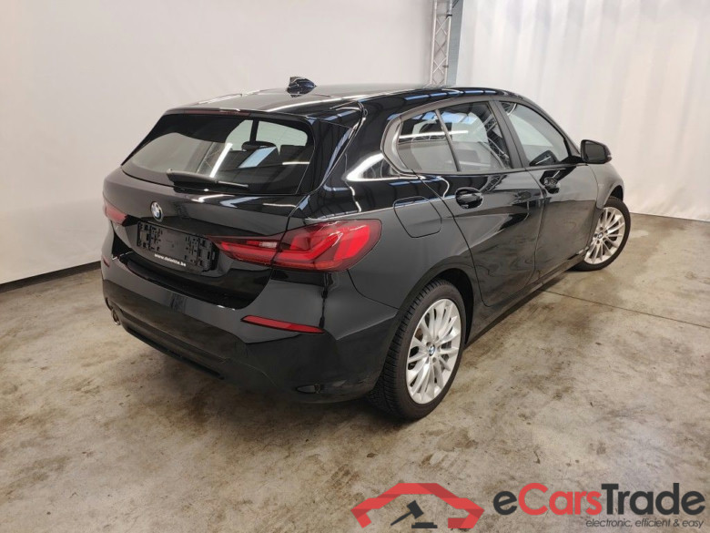 BMW 1 Reeks Hatch 116dA (85 kW) 5d #2