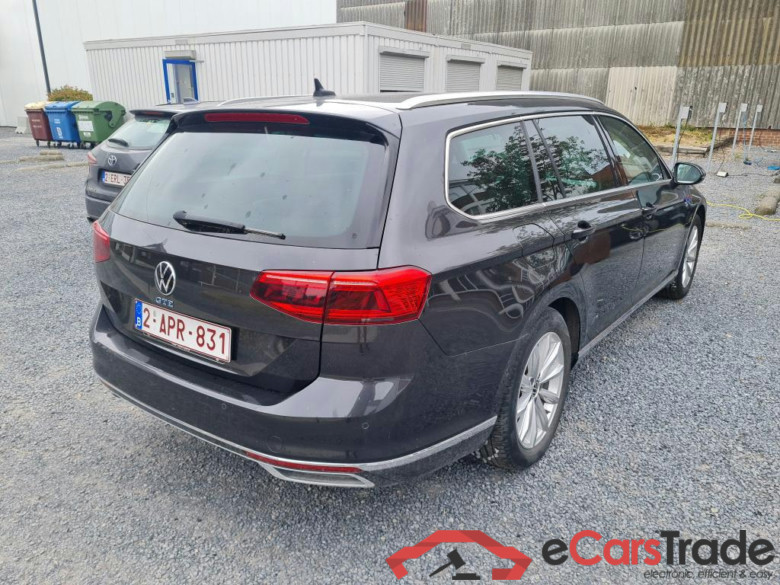 Volkswagen Passat Variant 1.4 TSI Hybrid GTE Aut. Pano IQ.Light Virtual Ambient ACC Navi Sport-Seats KeylessGo Klima PDC ... #3