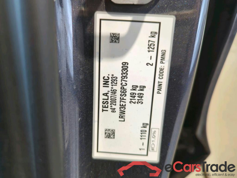 TESLA Model 3 RWD Hinterradantrieb 4d 208kW #4