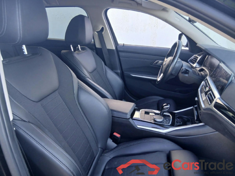 BMW Serie 3 / 2019 / 5P / familiar 318d Auto.Touring #6