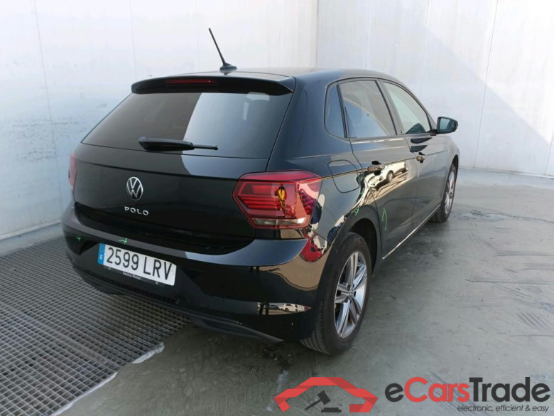 VOLKSWAGEN Polo / 2017 / 5P / berlina con portón United 1.0 TSI 81kW (110CV)(SP) #2