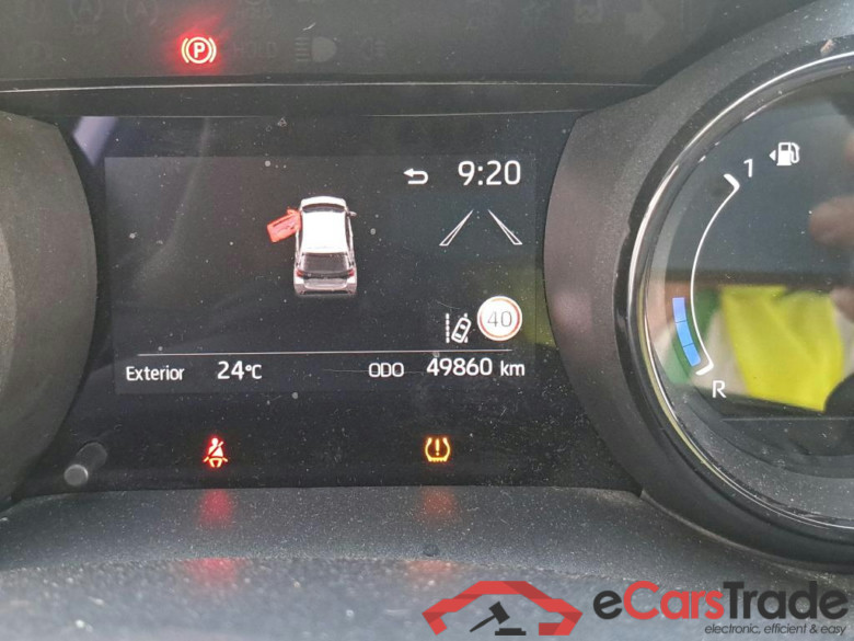 TOYOTA Yaris / 2020 / 5P / berlina con portón 1.5 120H Style #5