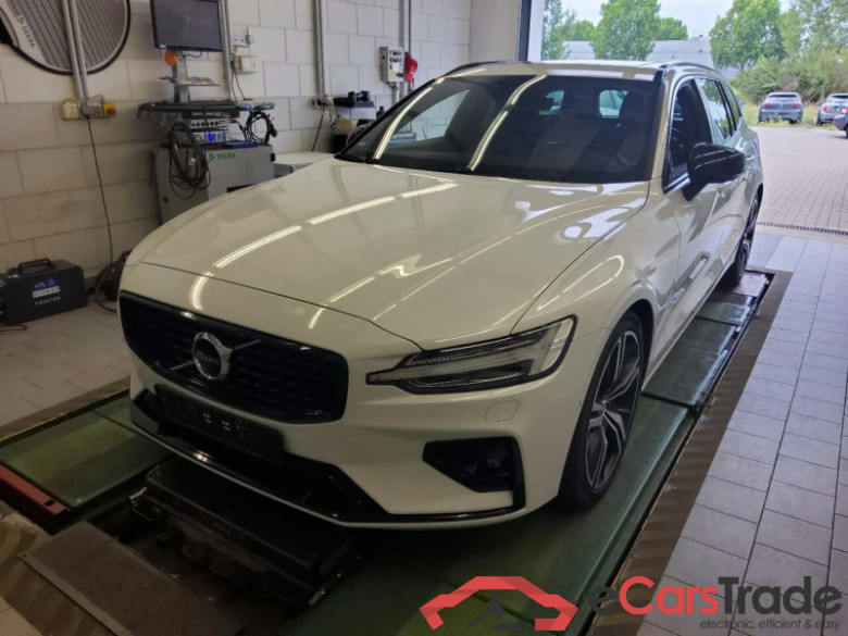 Volvo V60 Kombi (2018->) DE - Kb5 B5 (Benzin) EU6d, R Design Mild-Hybrid (EURO 6d), 2020 - 2021 #1