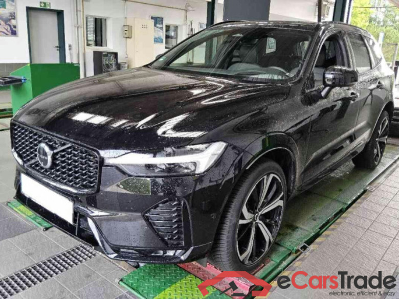 Volvo XC60 (03.2017->) DE - SUV5 B5 (Benzin) AWD EU6d, Ultimate Dark Mild-Hybrid, (Facelift) 2022 - 202
