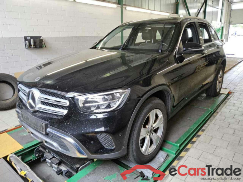 Mercedes-Benz GLC (BM 253)(06.2015->) DE - SUV5 GLC 300 de EU6d, 4Matic, (Facelift) 2020 - 2022 #1