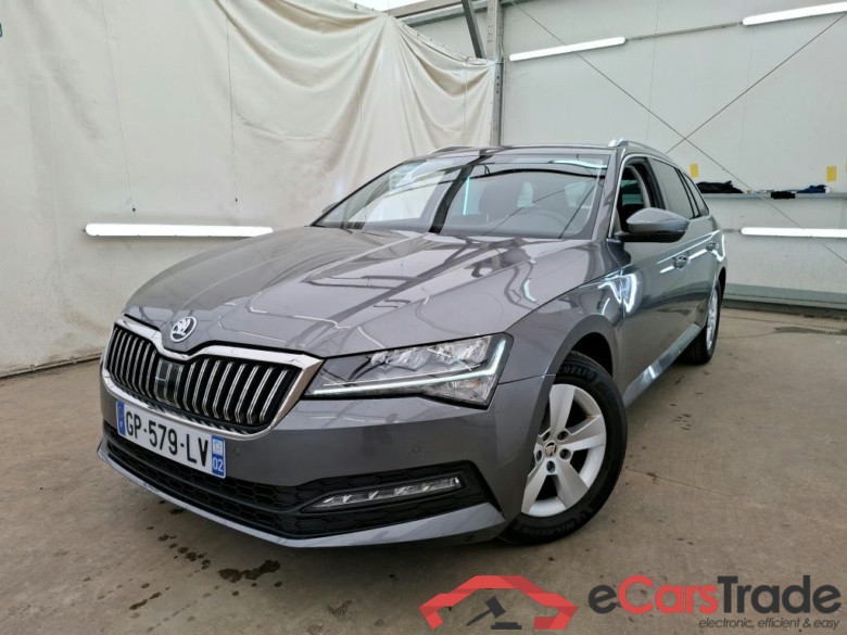 SKODA Superb Combi / 2019 / 5P / Break 1.5 TSI ACT 150 DSG7 Business #1