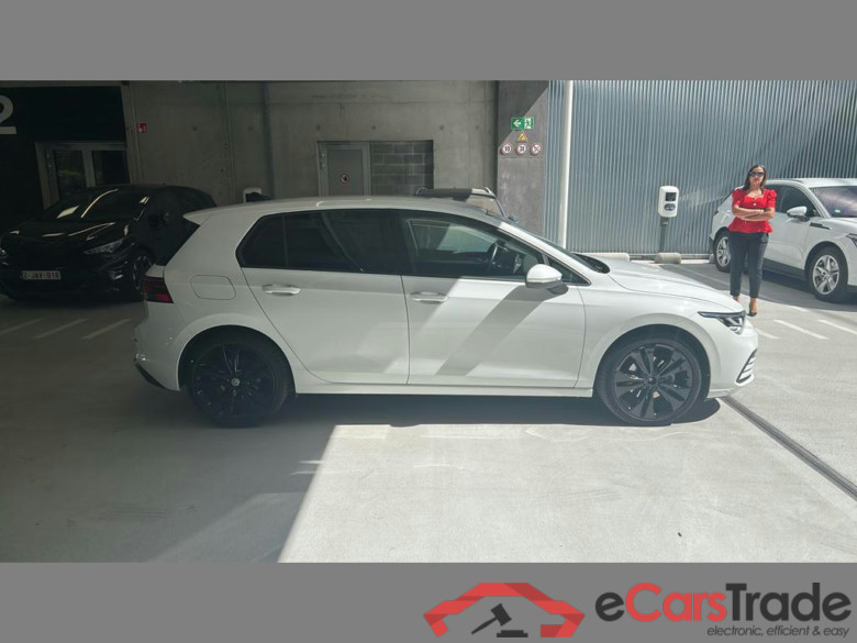 VOLKSWAGEN Golf VIII Golf 1.0 eTSI Life OPF DSG #5