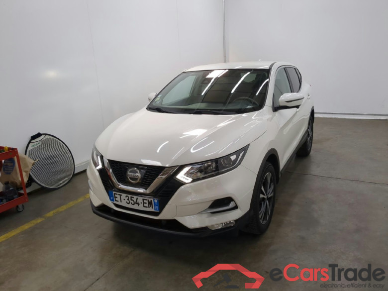 NISSAN Qashqai 5p Crossover 1.6 DCI 130 N-Connecta #1