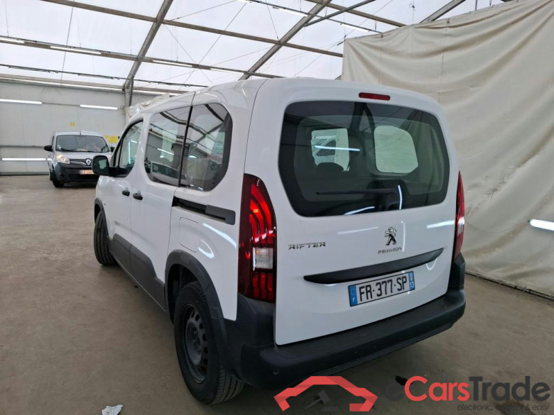 Rifter Active L1 1.2 PureTech 110 CV #2