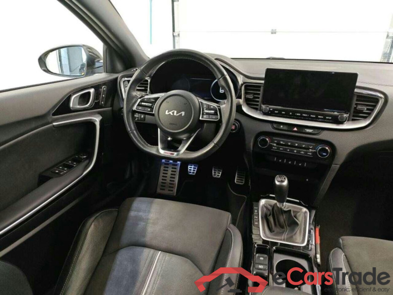 KIA CEE D 1.5 T-GDi GT-PlusL. #3
