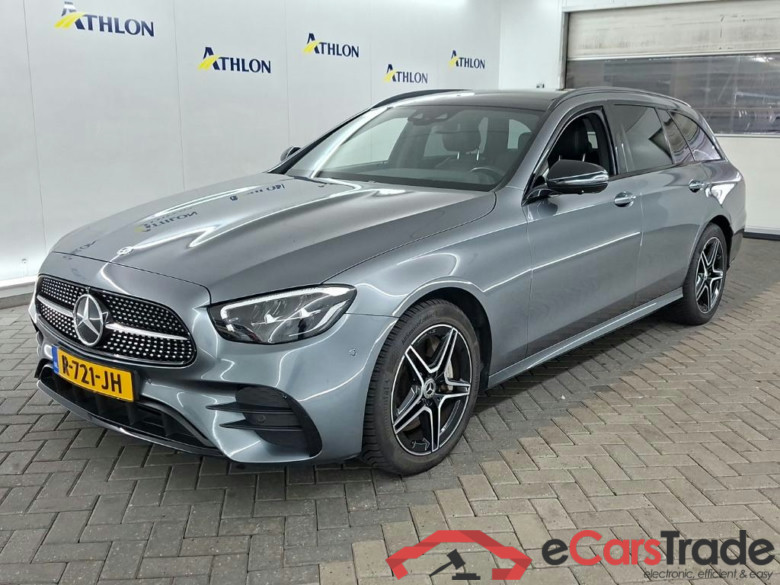 MERCEDES-BENZ E-klasse Estate E 300 e AMG Line 5D 235kW #1