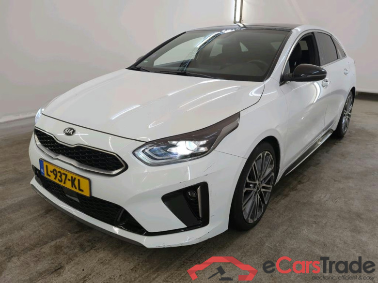 Kia ProCeed 1.5 T-GDi DCT7 GT-PlusLine glazen dak 5d