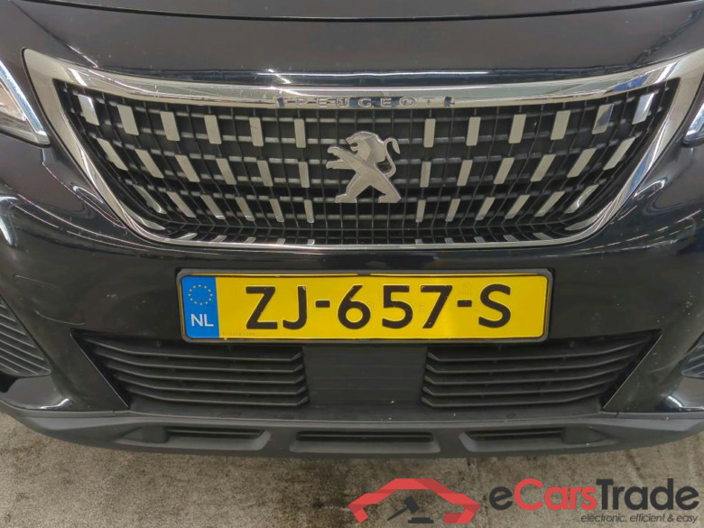 Peugeot 3008 Active 1.2 PureTech 130 5d #5