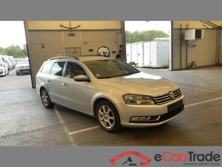 VOLKSWAGEN Passat SW Dsl Passat SW 1.6 CR TDi Comfortline BMT #2