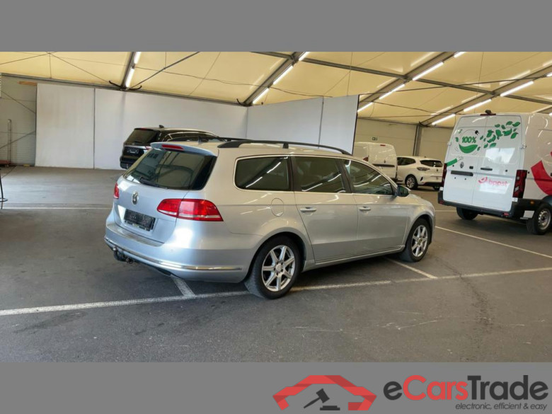VOLKSWAGEN Passat SW Dsl Passat SW 1.6 CR TDi Comfortline BMT #4