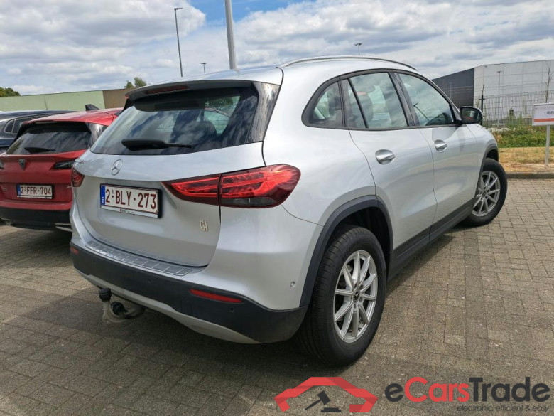 MERCEDES-BENZ GLA - Klasse 2.0 GLA 180 D DCT BUSINESS SOLUTION ESS #4