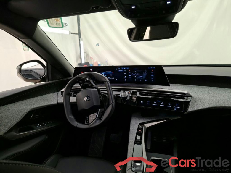 PEUGEOT 3008 / 2024 / 5P / SUV 1.2 HYBRID 136 E-DCS6 ALLURE #5