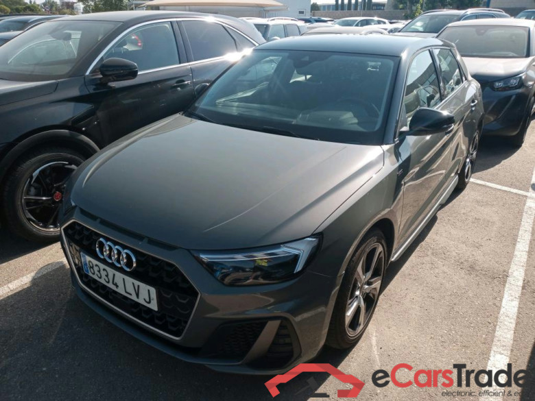 AUDI A1 / 2018 / 5P / berlina con portón Sportback Adrenalin 30 TFSI 81kW S tron(SP) #1