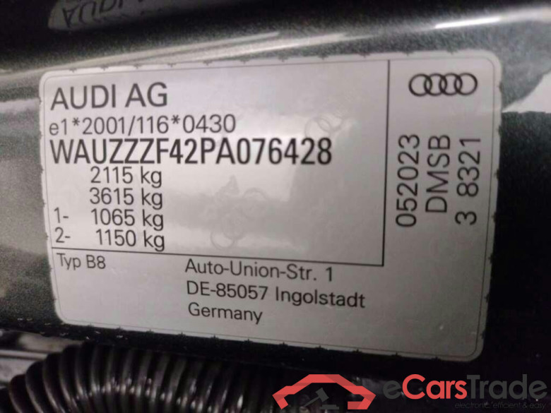 AUDI A4 Avant 35 TFSI S ed comp #5